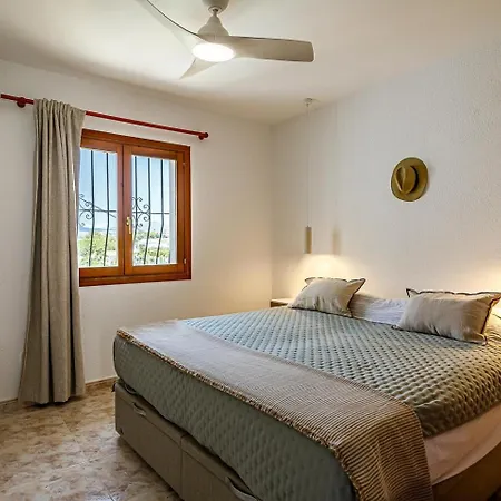 Bajo El Sol Villa