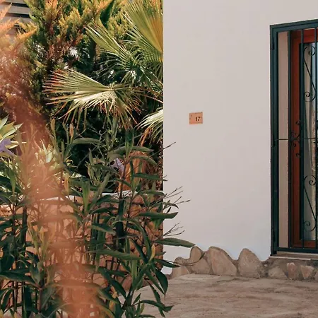 Bajo El Sol Villa